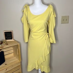 Fashion to Figure Yellow Dress Size 1X Plus